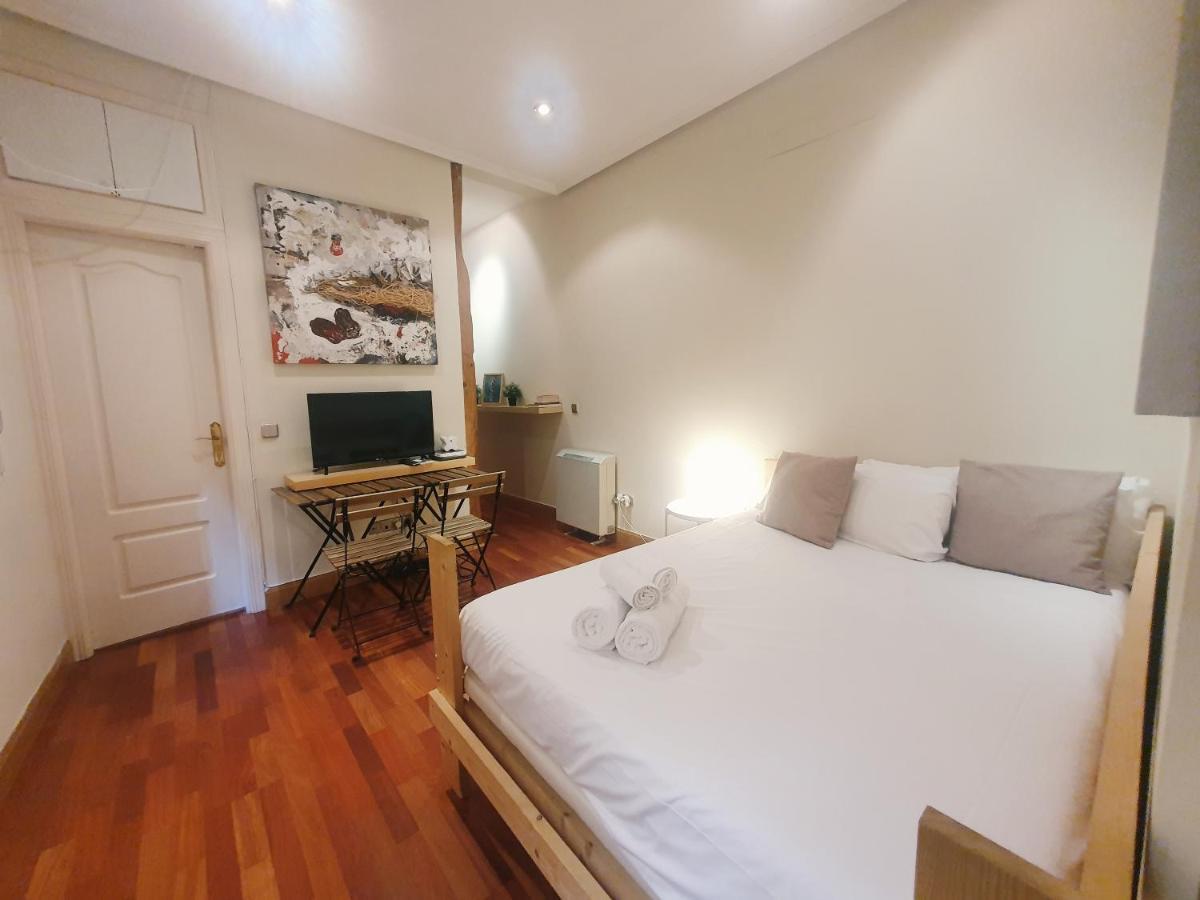 Enjoy A Cosy Studio In Malasana Bar Madri Exterior foto